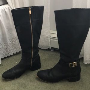 Black Michael kors boots with gold mk emblem